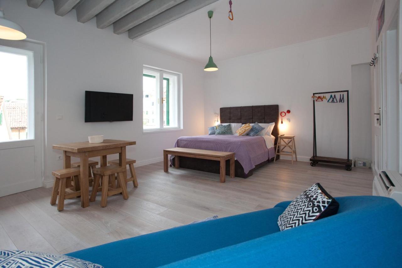 Apartments Central Chic And Cozy Split Extérieur photo