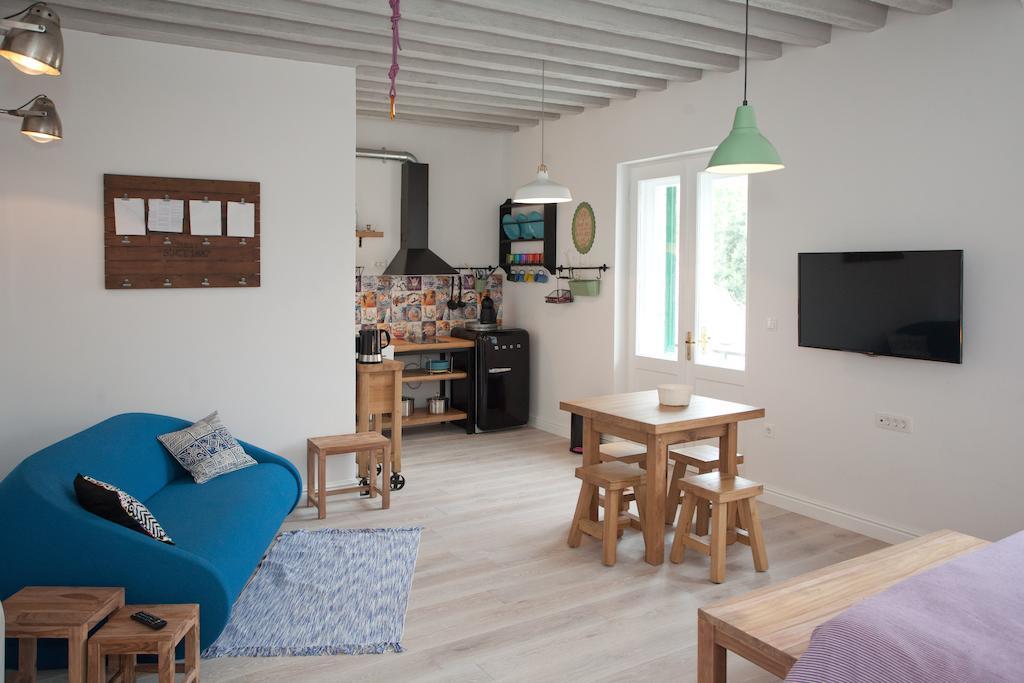 Apartments Central Chic And Cozy Split Chambre photo